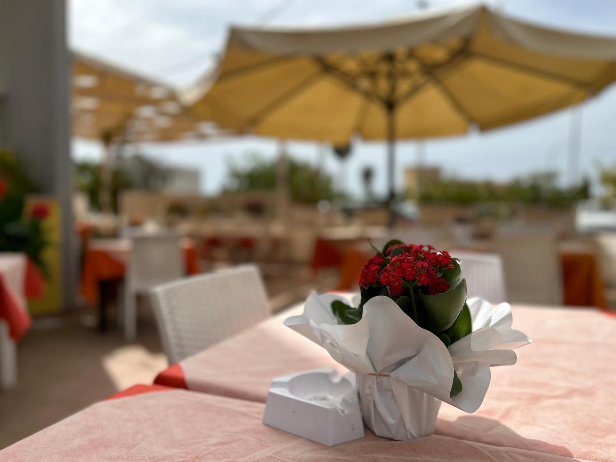 Costa Doro - Hotel Салве Екстериор снимка